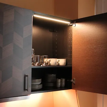Casa D'artista Art And Luxury With Wifi, Ac, Smart Monitor In The Heart Of Apartment Milan