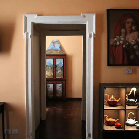 Apartment Casa D'artista Art And Luxury With Wifi, Ac, Smart Monitor In The Heart Of Milan