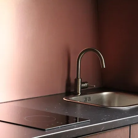 Apartment Casa D'artista Art And Luxury With Wifi, Ac, Smart Monitor In The Heart Of