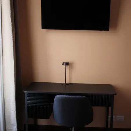 Casa D'artista Art And Luxury With Wifi, Ac, Smart Monitor In The Heart Of Apartment