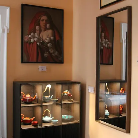 Apartment Casa D'artista Art And Luxury With Wifi, Ac, Smart Monitor In The Heart Of *