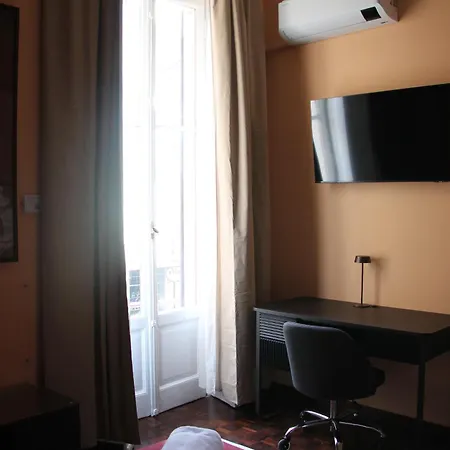 Apartment Casa D'artista Art And Luxury With Wifi, Ac, Smart Monitor In The Heart Of
