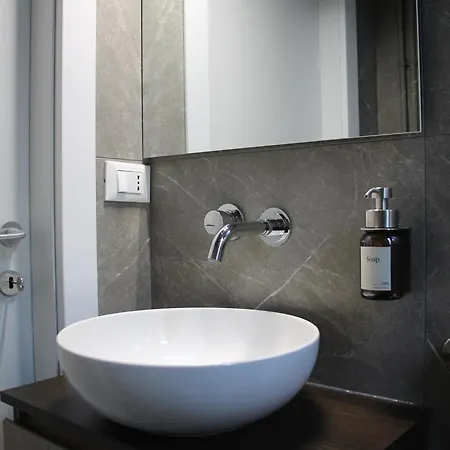 Casa D'artista Art And Luxury With Wifi, Ac, Smart Monitor In The Heart Of Apartment *