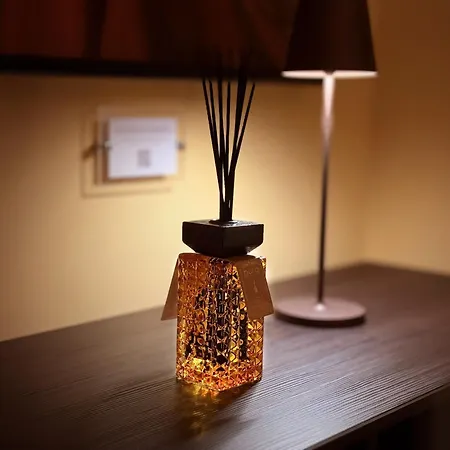 Casa D'artista Art And Luxury With Wifi, Ac, Smart Monitor In The Heart Of Apartment *